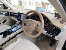 
									Porsche Panamera   Turbo   Alpine BIG – X11 Navigation   System Brown/Red 2010′ DWP38 full								