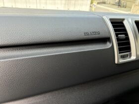 
									TOYOTA Hiace Wagon Wide GL Long Middle Roof Pearl White 2025′ DX44X full								