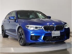 
									BMW M5 Base Grade Blue 2020′ DYM5I full								