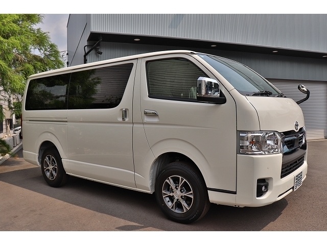 TOYOTA Hiace Van Super GL Long White 2025′ DYM99