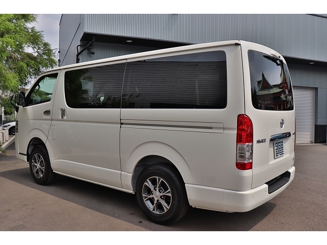 TOYOTA Hiace Van Super GL Long White 2025′ DYM99