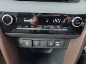 
									TOYOTA Yaris Cross Z Pearl White 2022′ DYMAJ full								