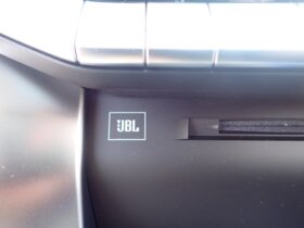 
									TOYOTA Land Cruiser Wagon ZX Pearl White 2022′ DYMAR full								