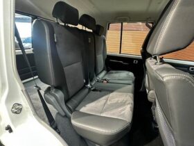 
									TOYOTA Land Cruiser Wagon AX White 2023′ DYUR7 full								