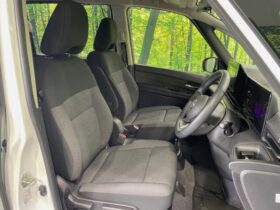 
									NISSAN Serena e-POWER XV Pearl White 2023′ DYVRW full								