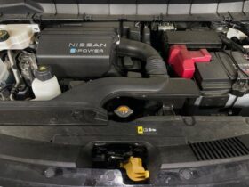 
									NISSAN Serena e-POWER XV Pearl White 2023′ DYVRW full								