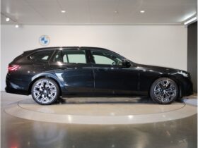 
									BMW 5 Series 523d xDrive M Sport Black 2024′ E0RB1 full								