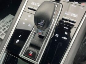 
									Porsche Panamera 4 Executive Black 2018′ E0ZEL full								
