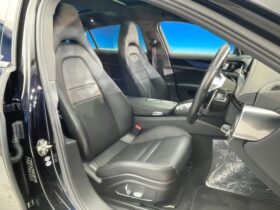 
									Porsche Panamera 4 Executive Black 2018′ E0ZEL full								