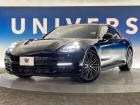 
									Porsche Panamera 4 Executive Black 2018′ E0ZEL full								