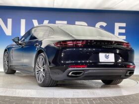 
									Porsche Panamera 4 Executive Black 2018′ E0ZEL full								