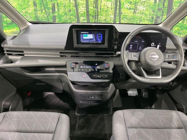 NISSAN Serena X White 2023′ E0ZF1