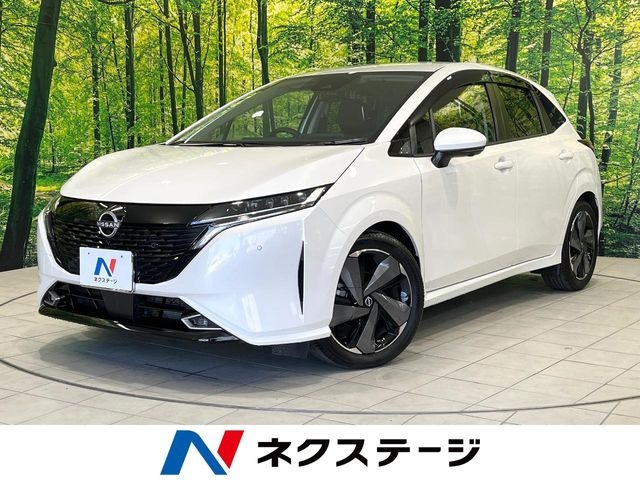 NISSAN AURA G Pearl White 2024′ E0ZTT