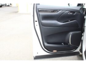 
									TOYOTA Alphard SR C Package Pearl White 2020′ E1035 full								