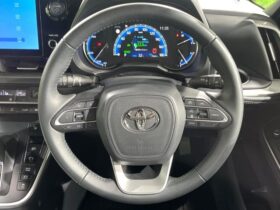 
									TOYOTA Noah S-Z Pearl White 2023′ E104Y full								