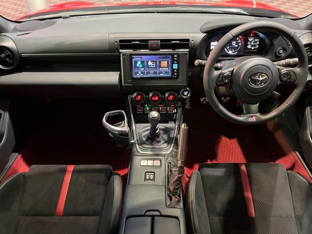 TOYOTA 86 RZ Red 2023′ E10XJ