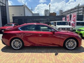 
									Lexus IS 300h version L SR Red 2021′ E13O1 full								