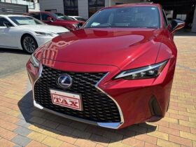 
									Lexus IS 300h version L SR Red 2021′ E13O1 full								