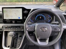 
									TOYOTA Voxy S-Z Gray 2024′ E2WKW full								
