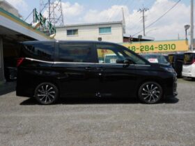 
									TOYOTA Noah S-Z Black 2023′ E2WL0 full								