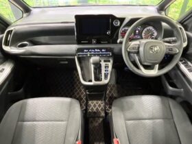 
									TOYOTA Noah S-G Black 2023′ E34RV full								