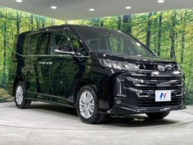 
									TOYOTA Noah S-G Black 2023′ E34RV full								