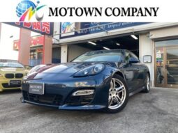 Porsche Panamera GTS Navy Blue 2013′ E3570