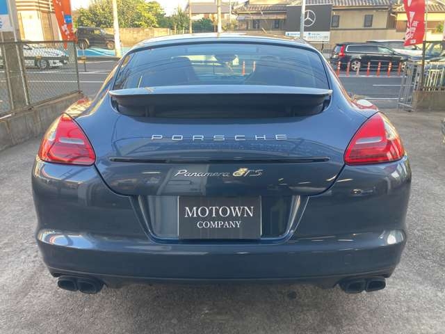 Porsche Panamera GTS Navy Blue 2013′ E3570