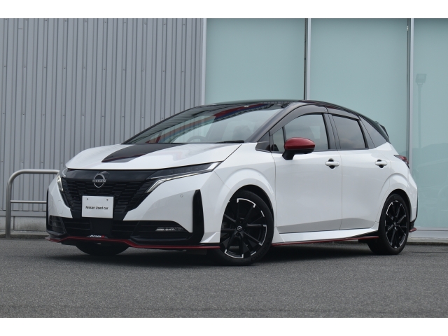 NISSAN AURA Nismo White/Black 2022′ E35CU