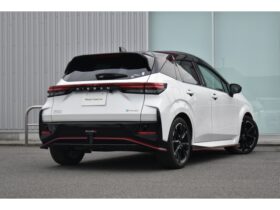
									NISSAN AURA Nismo White/Black 2022′ E35CU full								