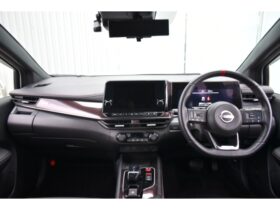 
									NISSAN AURA Nismo White/Black 2022′ E35CU full								
