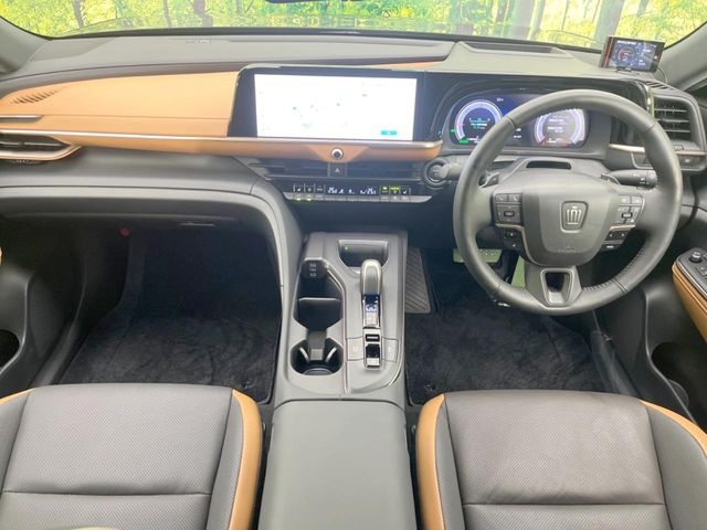 TOYOTA Crown CrossOver RS Advanced Black 2023′ E35PY