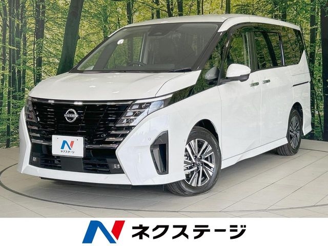 NISSAN Serena e-POWER Highway Star V Pearl White 2023′ E35T8