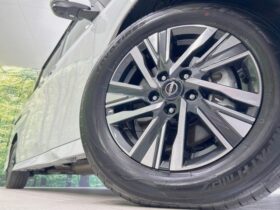 
									NISSAN Serena e-POWER Highway Star V Pearl White 2023′ E35T8 full								