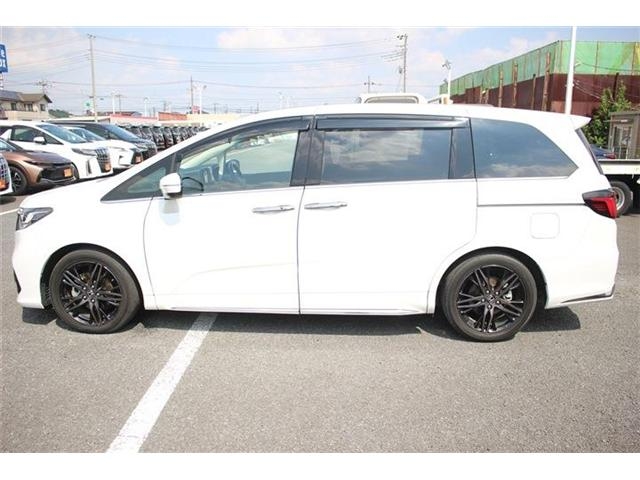 Honda Odyssey 2.0 e:HEV ABU EX 7 people Pearl White 2021′ E38QG