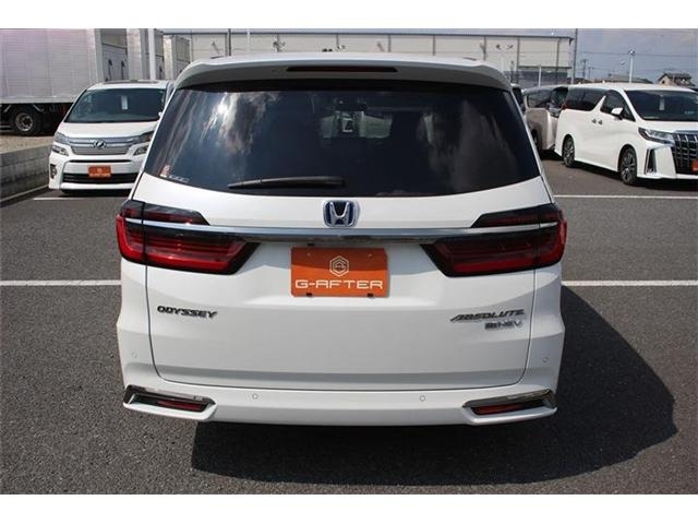 Honda Odyssey 2.0 e:HEV ABU EX 7 people Pearl White 2021′ E38QG