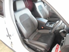 
									HONDA Civic e:HEV Pearl White 2024′ E4EM3 full								