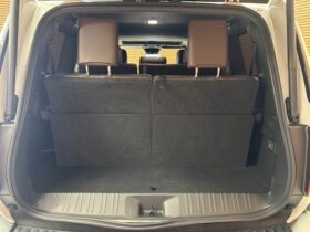 
									TOYOTA Land Cruiser Wagon ZX First Edition Pearl White 2024′ E59WG full								