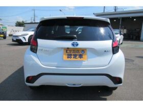 
									TOYOTA AQUA Z Pearl White 2025′ E5ALM full								