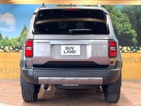 
									TOYOTA Land Cruiser Wagon VX Gray 2024′ E5BM1 full								