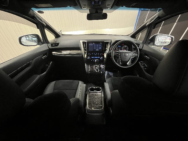 TOYOTA Alphard 2.5S Type Gold 3 Pearl White 2023′ E5DAA