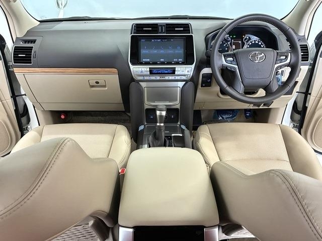 TOYOTA Land Cruiser Prado TX L Package Pearl White 2022′ E5DRA