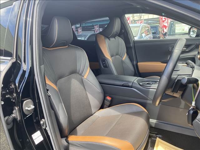 TOYOTA Crown CrossOver RS Advanced Black 2023′ E5DTR