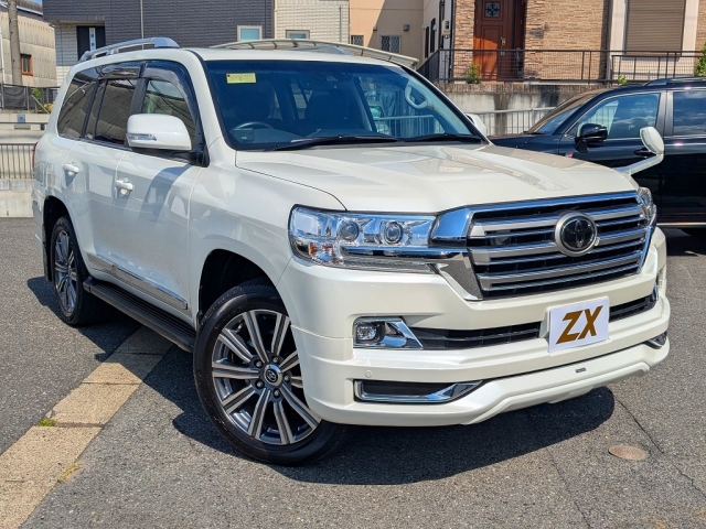 TOYOTA Land Cruiser Wagon AX G Selection Pearl White 2020′ E9C25