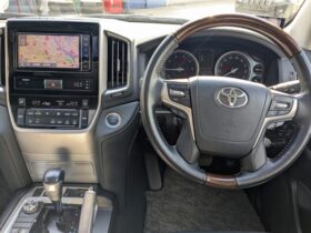 
									TOYOTA Land Cruiser Wagon AX G Selection Pearl White 2020′ E9C25 full								