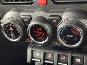 
									SUZUKI Jimny XC Green 2025′ E9K2Z full								