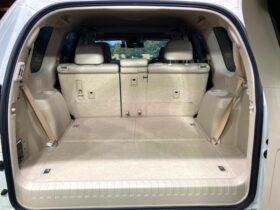 
									TOYOTA Land Cruiser Prado TX L Packet Matte Black Ed Pearl White 2023′ E9KLE full								