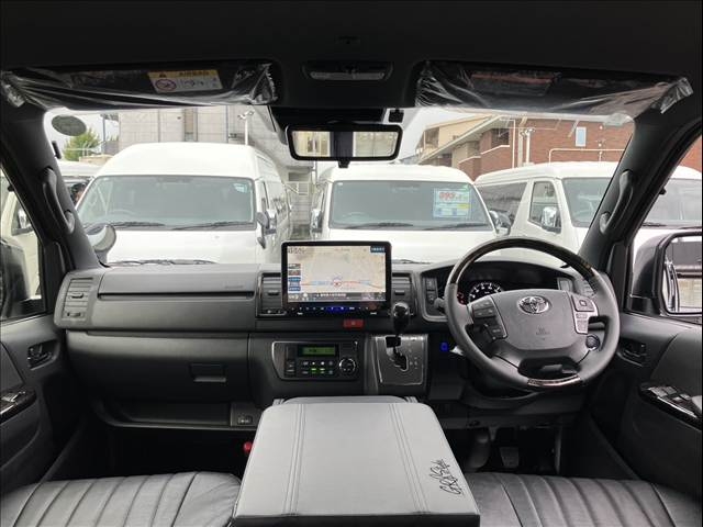 TOYOTA Hiace Van Super GL Dark Prime 2 Pearl White 2025′ E9OCE