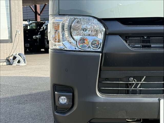 TOYOTA Hiace Van Super GL Earth Tone Package Green 2025′ E9OCM