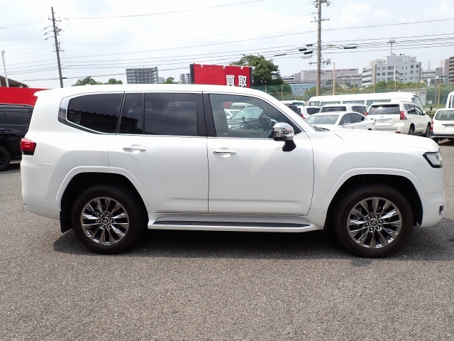 TOYOTA Land Cruiser Wagon ZX Diesel Turbo Pearl White 2022′ EBH3U